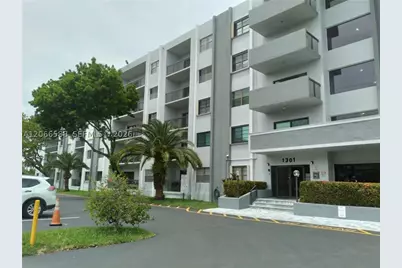 [Address not provided], Hallandale Beach, FL 33009 - Photo 16