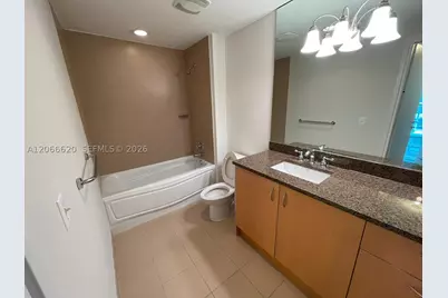 300 S Biscayne #T-2804, Miami, FL 33131 - Photo 4