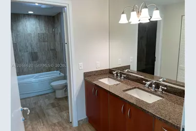 300 S Biscayne #T-2804, Miami, FL 33131 - Photo 10