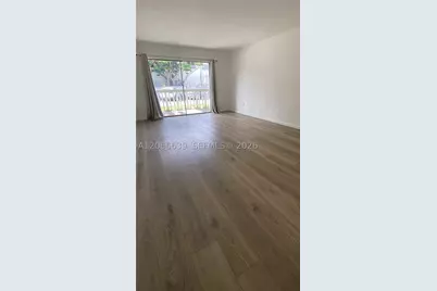 15205 NE 6th #D104, Miami, FL 33162 - Photo 4