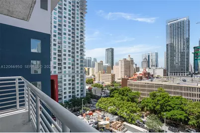 234 NE 3rd #1007, Miami, FL 33132 - Photo 16