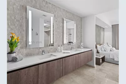 88 SW 7th #3007, Miami, FL 33130 - Photo 18