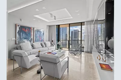 88 SW 7th #3007, Miami, FL 33130 - Photo 2