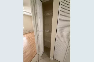 6492 Emerald Dunes #107, West Palm Beach, FL 33411 - Photo 4