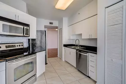 2425 SW 27th #806, Miami, FL 33145 - Photo 14