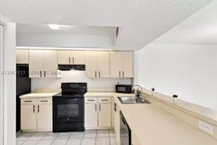 8660 SW 212th, Cutler Bay, FL 33189 - Photo 20