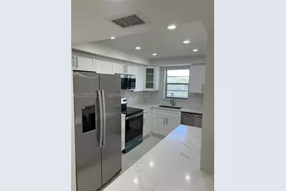 5900 NW 44th #405, Lauderhill, FL 33319 - Photo 8