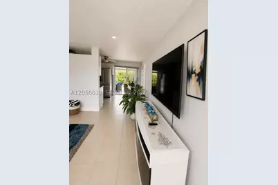4910 SW 16th, Fort Lauderdale, FL 33317 - Photo 2