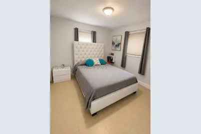 4910 SW 16th, Fort Lauderdale, FL 33317 - Photo 10