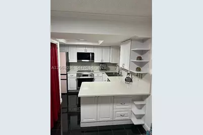 11183 NW 7th #204-20, Miami, FL 33172 - Photo 2