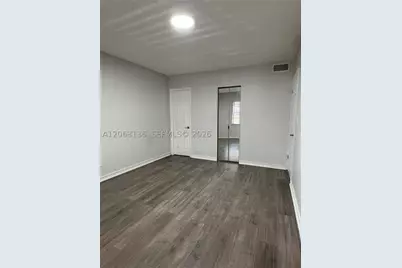 1520 McKinley #108E, Hollywood, FL 33020 - Photo 14