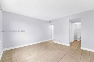 1100 NW 87th, Coral Springs, FL 33071 - Photo 12