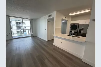 5091 NW 7th #1008, Miami, FL 33126 - Photo 10