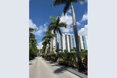 5091 NW 7th #1008, Miami, FL 33126 - Photo 1