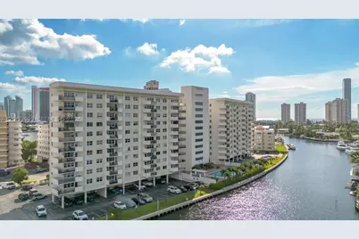 401 Golden Isles #1116, Hallandale Beach, FL 33009 - Photo 28