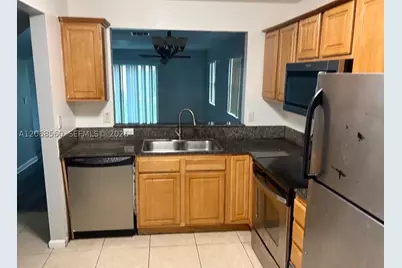 6623 Winfield #9-4, Margate, FL 33063 - Photo 6