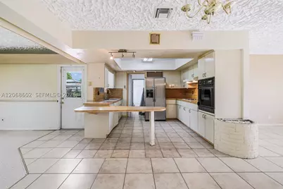 621 SW 30th, Fort Lauderdale, FL 33312 - Photo 12