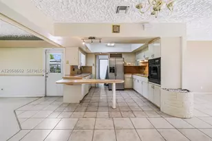 621 SW 30th, Fort Lauderdale, FL 33312 - Photo 12