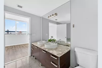 244 Biscayne #3702, Miami, FL 33132 - Photo 10