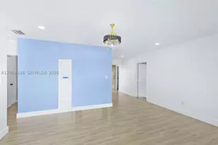 1854 Lauderdale Manor, Fort Lauderdale, FL 33311 - Photo 4