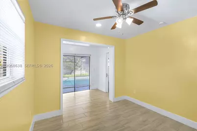 1854 Lauderdale Manor, Fort Lauderdale, FL 33311 - Photo 10