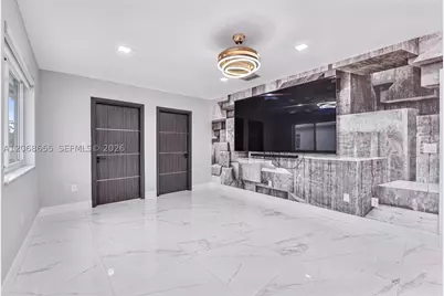 700 W 51st, Hialeah, FL 33012 - Photo 8