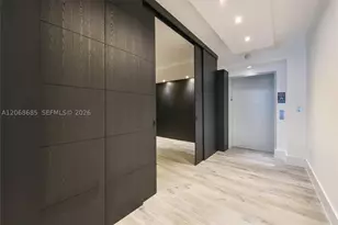 1010 Brickell, Miami, FL 33131 - Photo 2