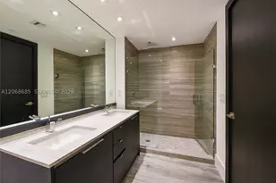 1010 Brickell, Miami, FL 33131 - Photo 16