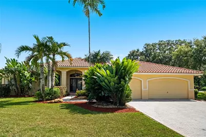 10660 SW 44th, Davie, FL 33328 - Photo 4