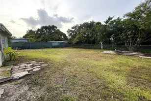 11935 SW 37th, Miami, FL 33175 - Photo 12