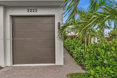 2222 SW 14th #right, Miami, FL 33145 - Photo 2