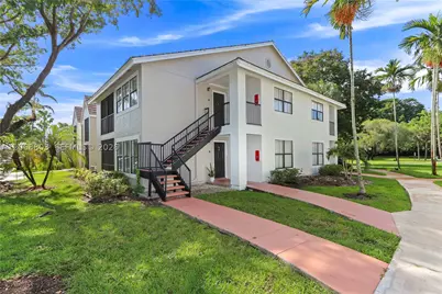 15600 SW 106th #1007, Miami, FL 33196 - Photo 2