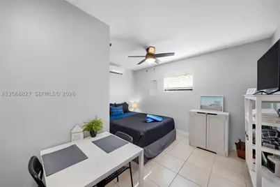 817 SW 12th, Fort Lauderdale, FL 33315 - Photo 32