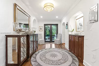 1140 Asturia, Coral Gables, FL 33134 - Photo 8