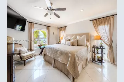 10210 SW 191st, Cutler Bay, FL 33157 - Photo 2
