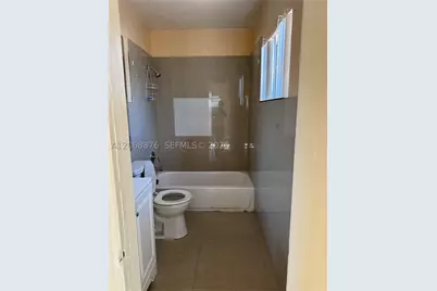 695 NE 151st #3, Miami, FL 33162 - Photo 8