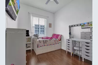 938 Bluewood, Weston, FL 33327 - Photo 10