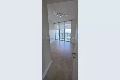 350 S Miami #3213, Miami, FL 33130 - Photo 22