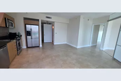 350 S Miami #3213, Miami, FL 33130 - Photo 8
