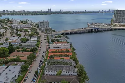 2170 Bay #3-22, Miami Beach, FL 33141 - Photo 12