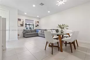 11410 W 34th, Hialeah, FL 33018 - Photo 4