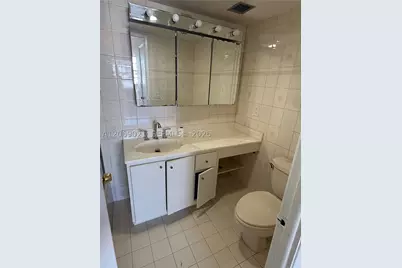 2801 NE 183rd #1914W, Aventura, FL 33160 - Photo 10