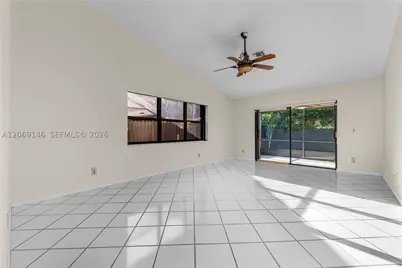 15821 Huntridge, Davie, FL 33331 - Photo 14