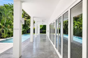 745 SW 22nd, Miami, FL 33129 - Photo 6