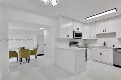 1220 NE 8th, Pompano Beach, FL 33060 - Photo 10