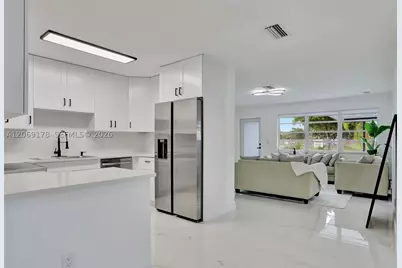 1220 NE 8th, Pompano Beach, FL 33060 - Photo 8