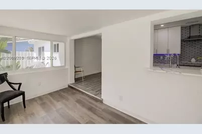 638 SW 5th #A, Fort Lauderdale, FL 33315 - Photo 4