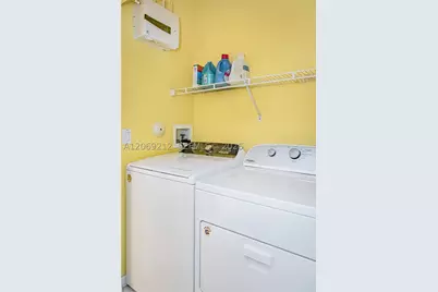 1647 Hawthorne, Wellington, FL 33414 - Photo 8