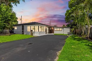 406 Lawn Acres, Hollywood, FL 33023 - Photo 2