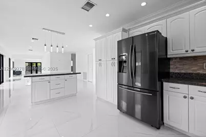 406 Lawn Acres, Hollywood, FL 33023 - Photo 12